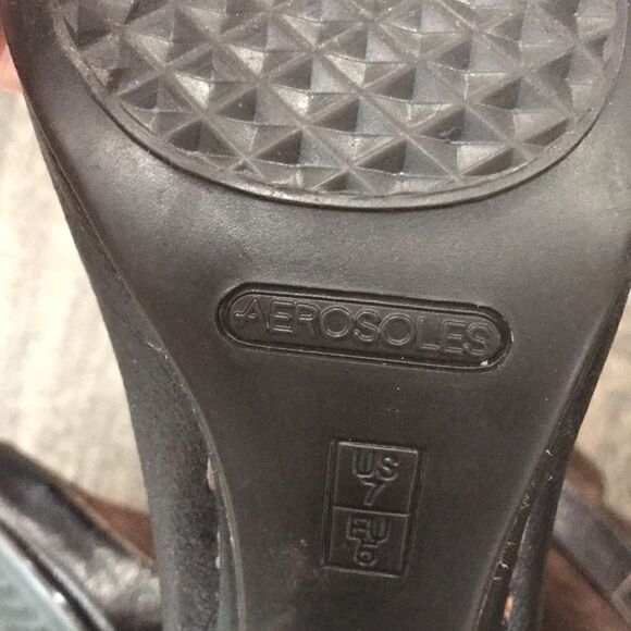 Aerosoles Women's Leather Ankle Booties/Boots, 7M, Brown - Picture 6 of 7